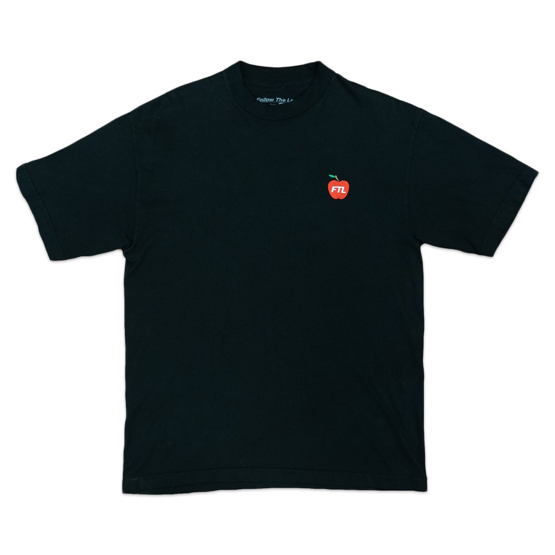 Black apple shop t shirt